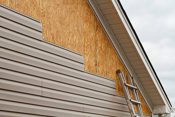 24/7 Emergency Storm Damage Siding Repair experts in Quincy, PA
